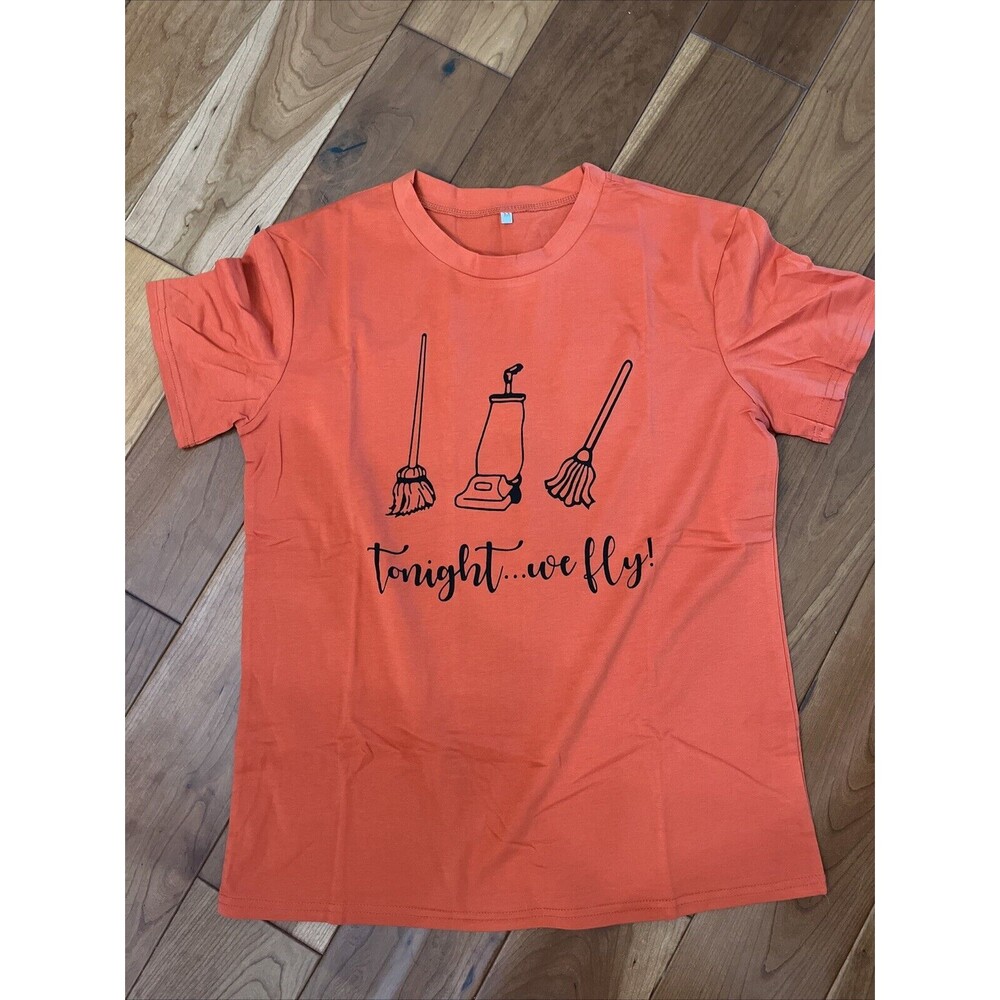 Halloween T Shirt  Size Medium Tonight We Fly